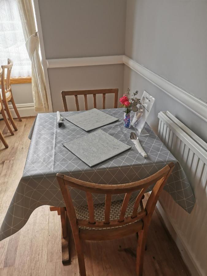 Leeds House Guest House بريدلينغتون المظهر الخارجي الصورة