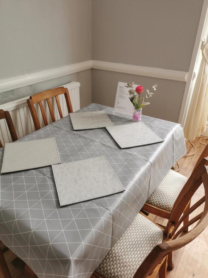 Leeds House Guest House بريدلينغتون المظهر الخارجي الصورة