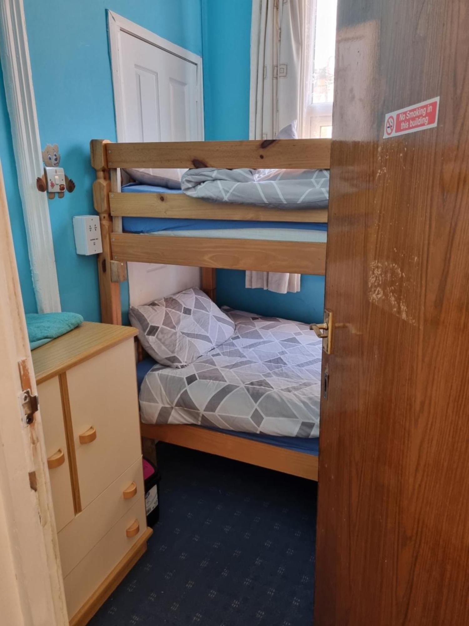 Leeds House Guest House بريدلينغتون المظهر الخارجي الصورة